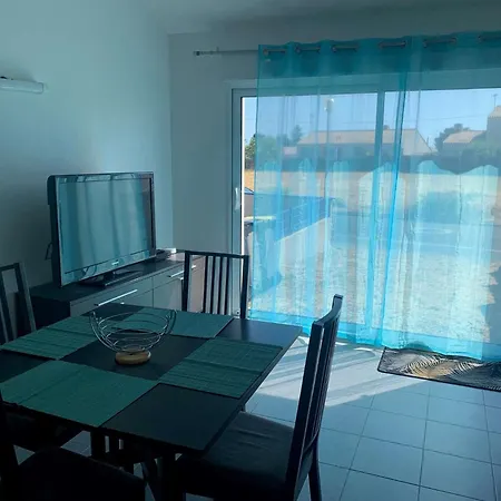 La Grisot De La Hilaire Villa *