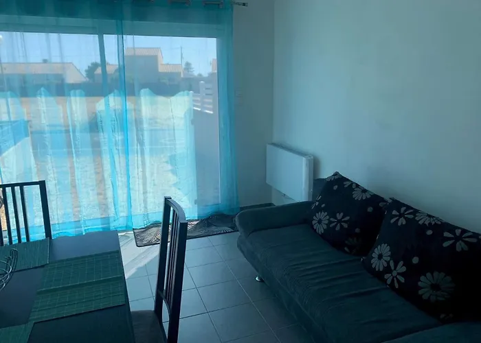 Villa La Grisot De La Hilaire