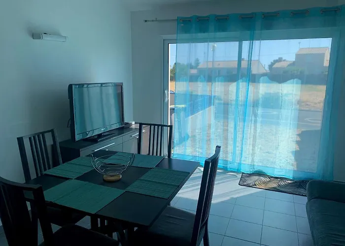 La Grisot De La Hilaire Villa *